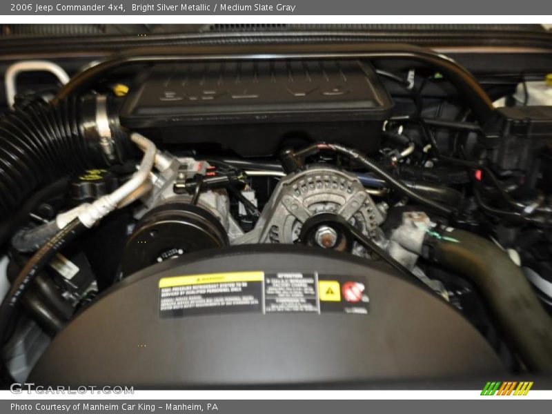 Bright Silver Metallic / Medium Slate Gray 2006 Jeep Commander 4x4