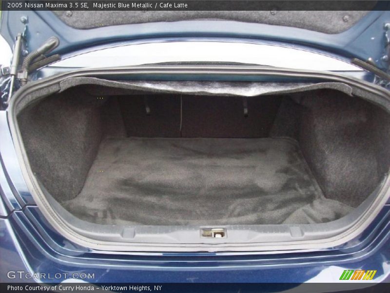 Majestic Blue Metallic / Cafe Latte 2005 Nissan Maxima 3.5 SE