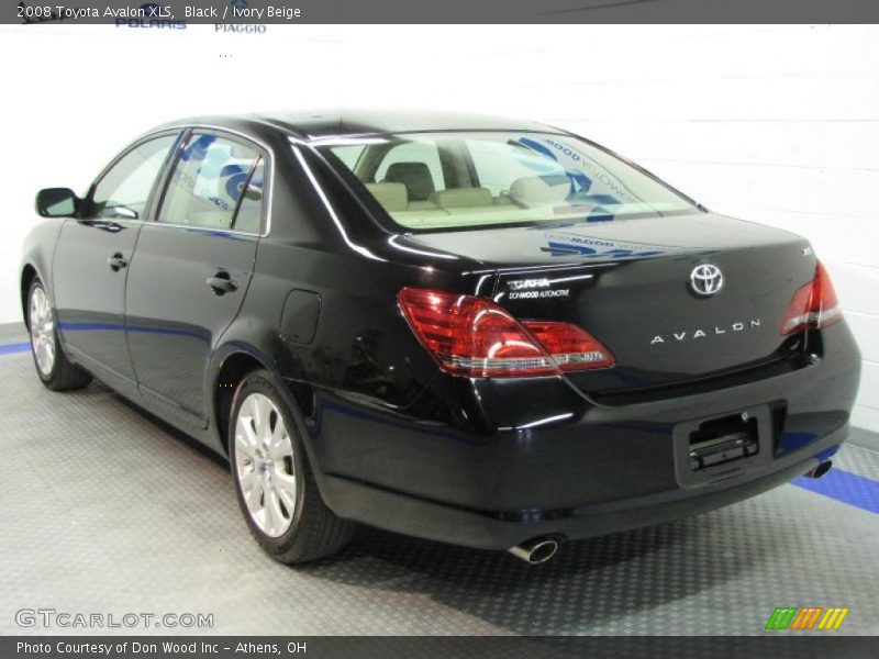 Black / Ivory Beige 2008 Toyota Avalon XLS