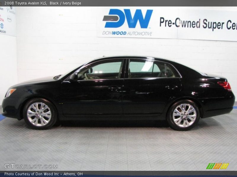 Black / Ivory Beige 2008 Toyota Avalon XLS