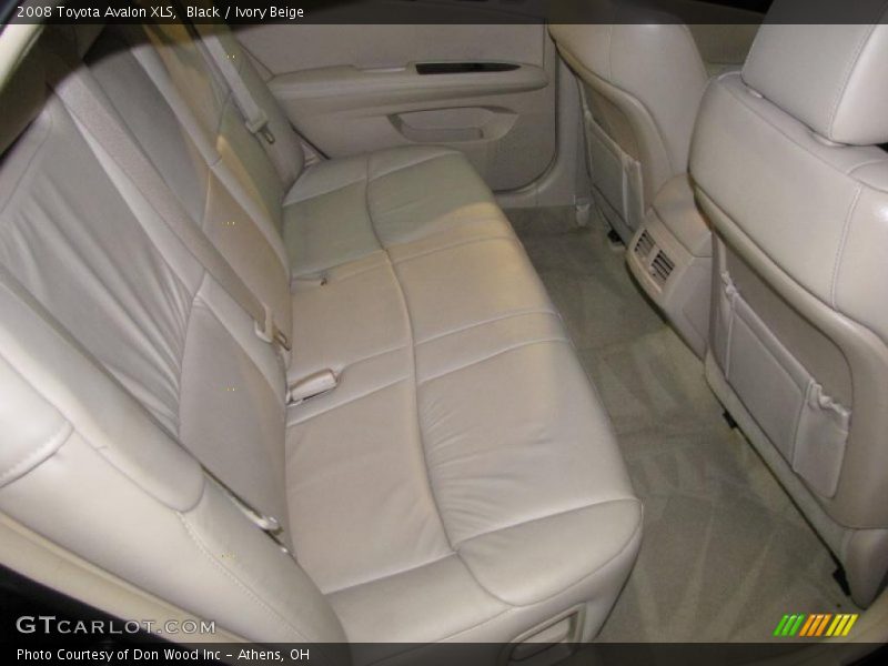 Black / Ivory Beige 2008 Toyota Avalon XLS