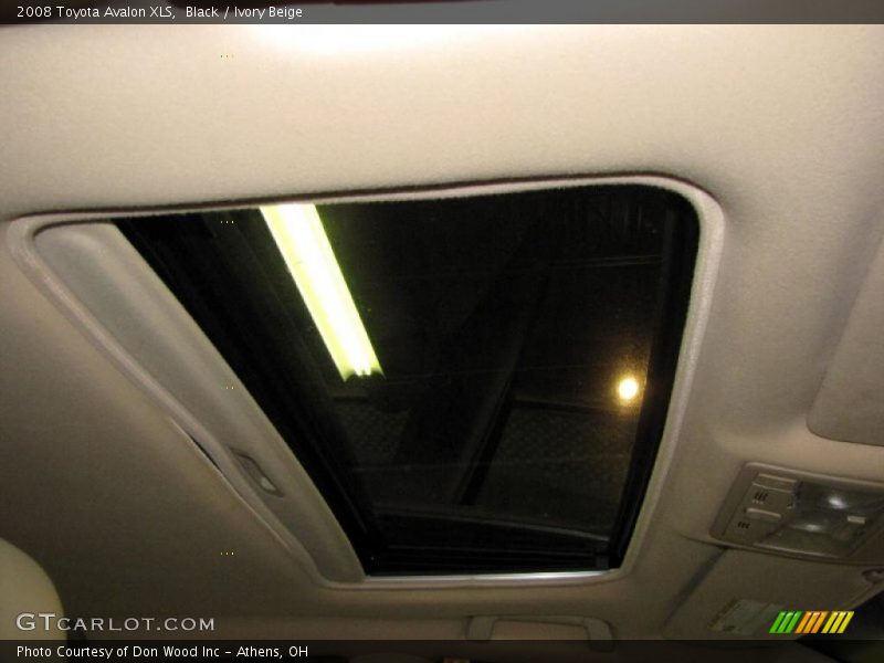 Black / Ivory Beige 2008 Toyota Avalon XLS