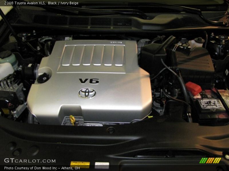 Black / Ivory Beige 2008 Toyota Avalon XLS