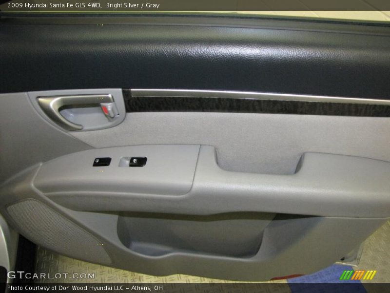 Bright Silver / Gray 2009 Hyundai Santa Fe GLS 4WD