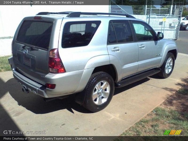 Titanium Metallic / Taupe 2004 Toyota 4Runner SR5 4x4