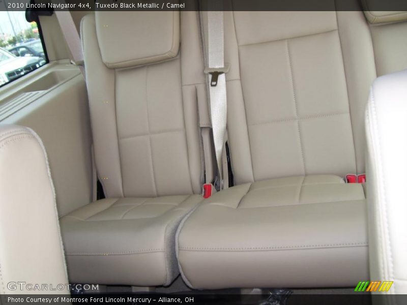 Tuxedo Black Metallic / Camel 2010 Lincoln Navigator 4x4