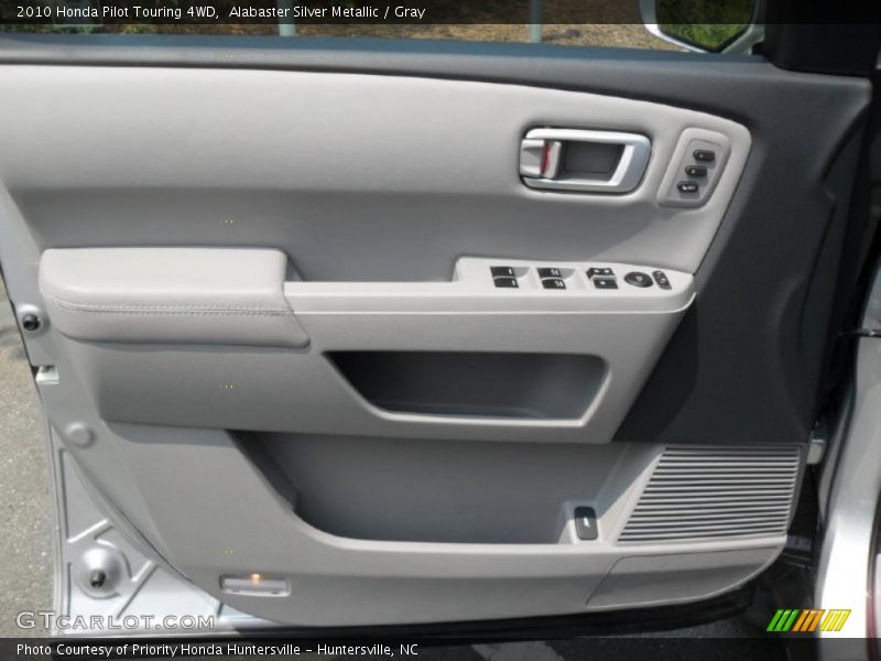 Door Panel of 2010 Pilot Touring 4WD