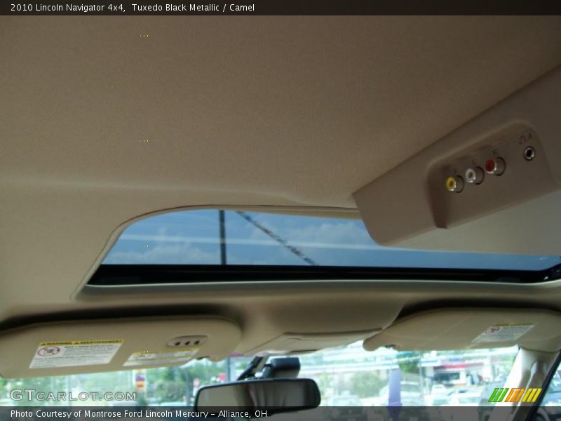 Tuxedo Black Metallic / Camel 2010 Lincoln Navigator 4x4