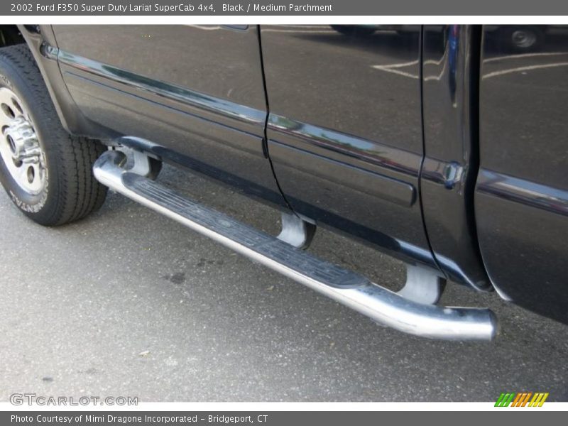 Black / Medium Parchment 2002 Ford F350 Super Duty Lariat SuperCab 4x4