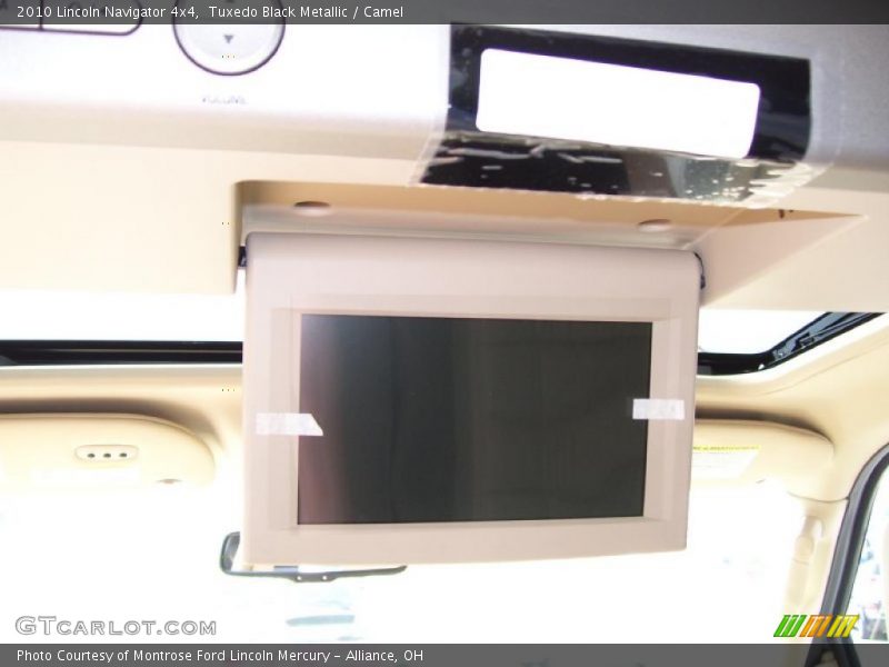 Tuxedo Black Metallic / Camel 2010 Lincoln Navigator 4x4