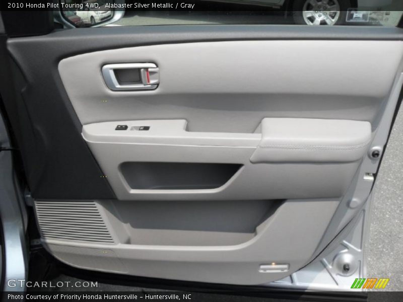 Door Panel of 2010 Pilot Touring 4WD