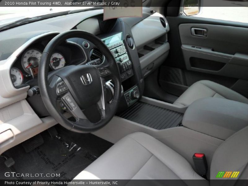  2010 Pilot Touring 4WD Gray Interior