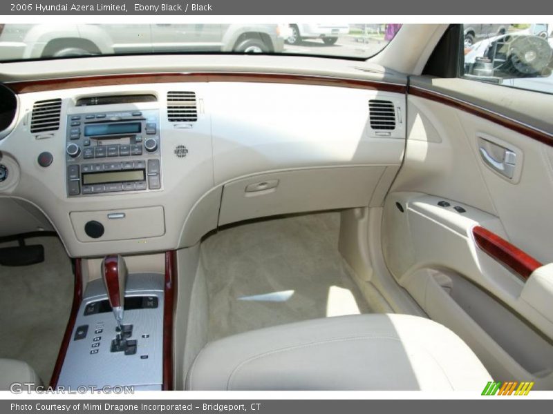 Ebony Black / Black 2006 Hyundai Azera Limited
