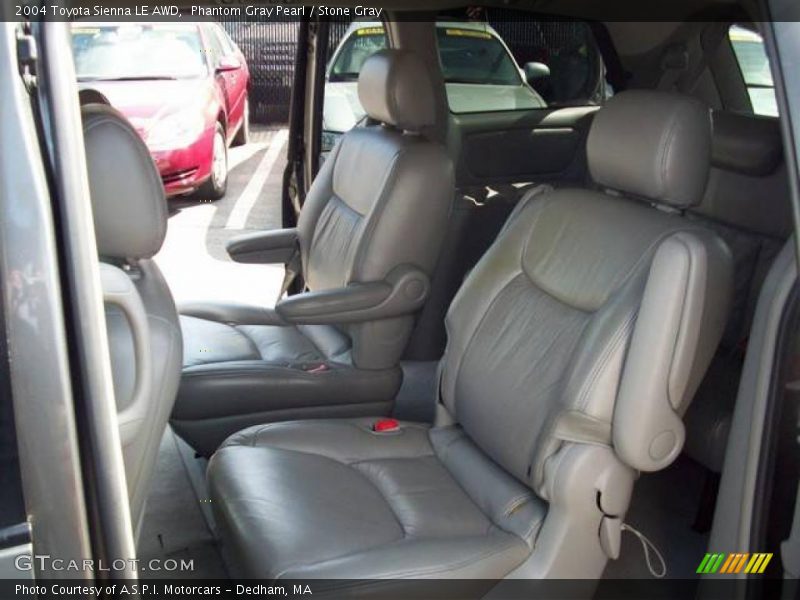 Phantom Gray Pearl / Stone Gray 2004 Toyota Sienna LE AWD
