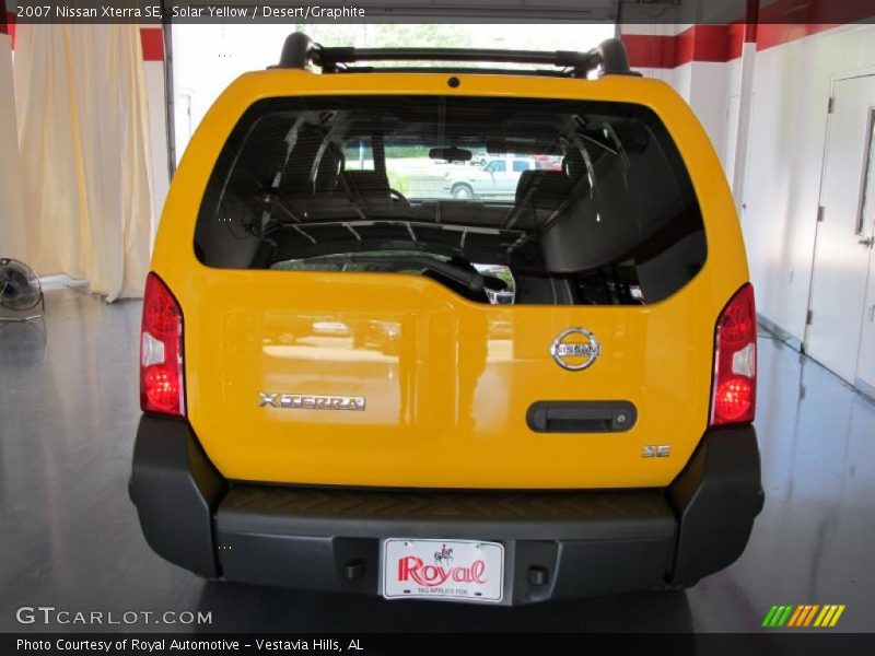 Solar Yellow / Desert/Graphite 2007 Nissan Xterra SE