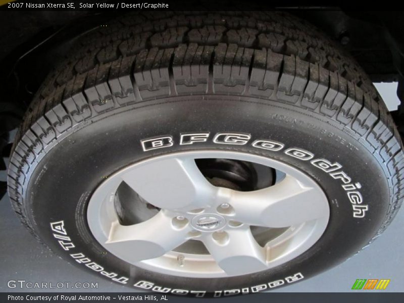 Solar Yellow / Desert/Graphite 2007 Nissan Xterra SE