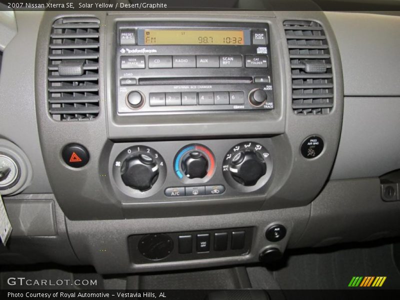 Solar Yellow / Desert/Graphite 2007 Nissan Xterra SE