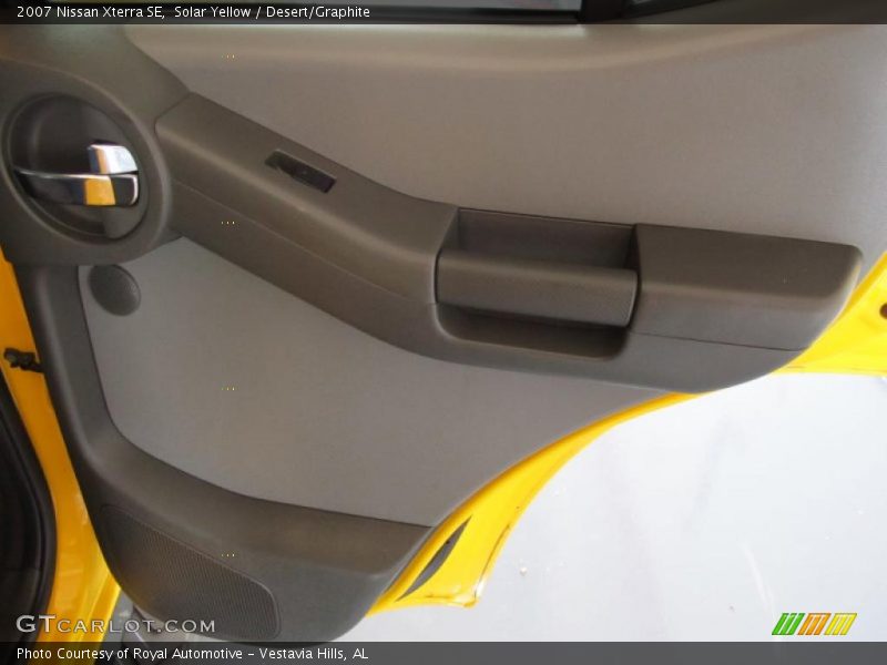 Solar Yellow / Desert/Graphite 2007 Nissan Xterra SE