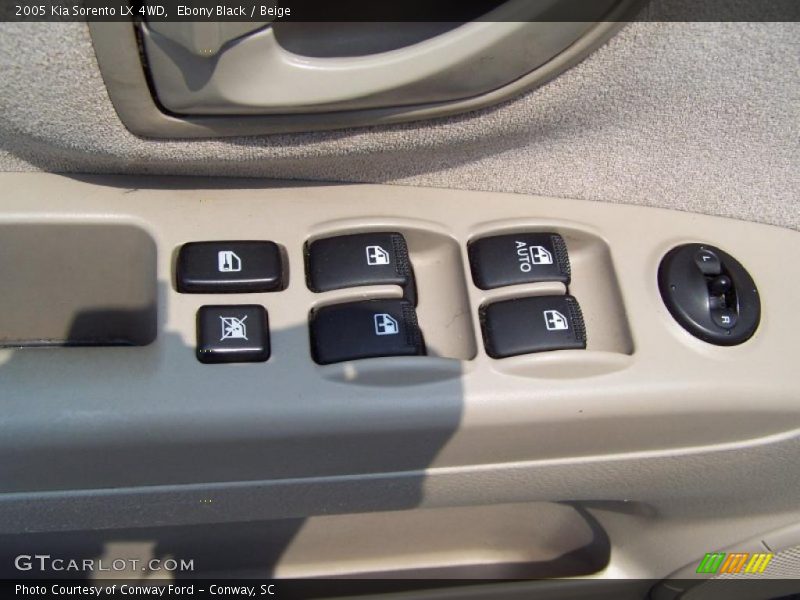 Ebony Black / Beige 2005 Kia Sorento LX 4WD