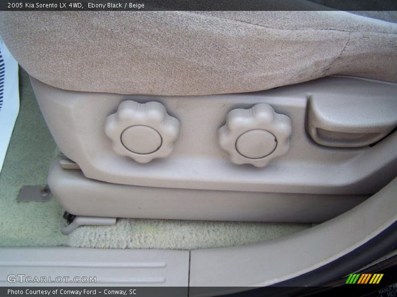 Ebony Black / Beige 2005 Kia Sorento LX 4WD