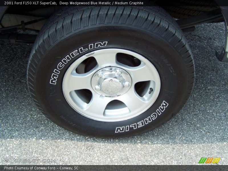 Deep Wedgewood Blue Metallic / Medium Graphite 2001 Ford F150 XLT SuperCab