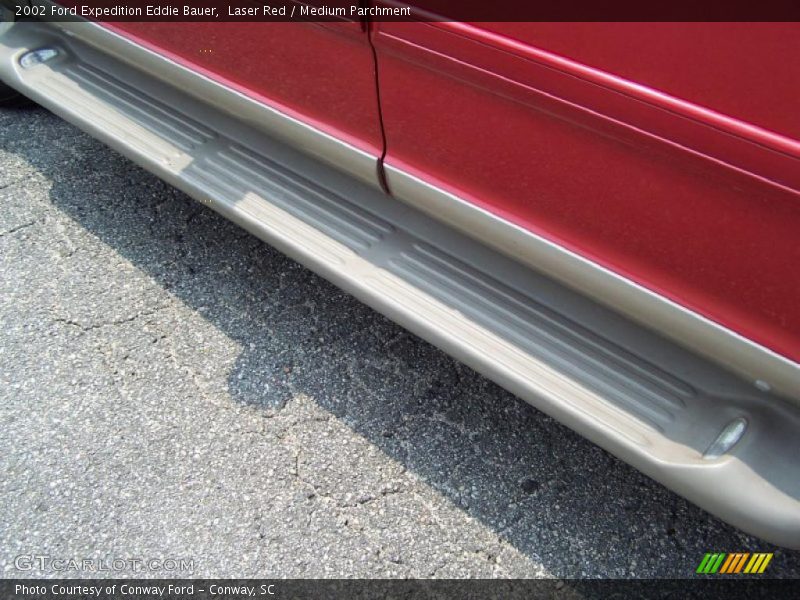 Laser Red / Medium Parchment 2002 Ford Expedition Eddie Bauer