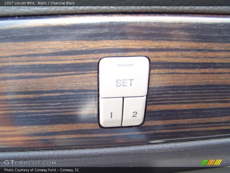 Black / Charcoal Black 2007 Lincoln MKX