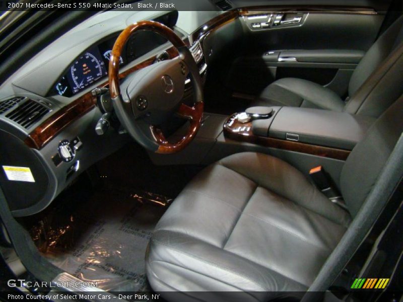 Black / Black 2007 Mercedes-Benz S 550 4Matic Sedan