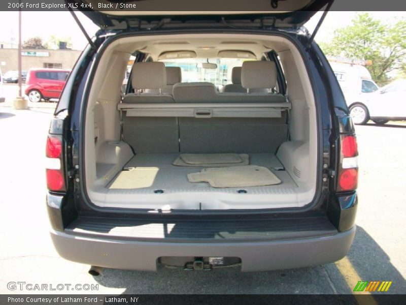 Black / Stone 2006 Ford Explorer XLS 4x4