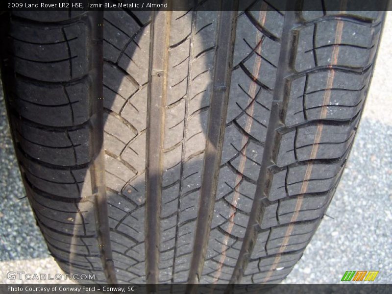 Izmir Blue Metallic / Almond 2009 Land Rover LR2 HSE