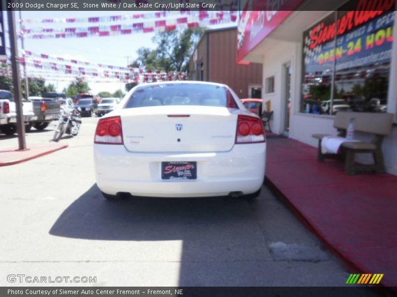 Stone White / Dark Slate Gray/Light Slate Gray 2009 Dodge Charger SE