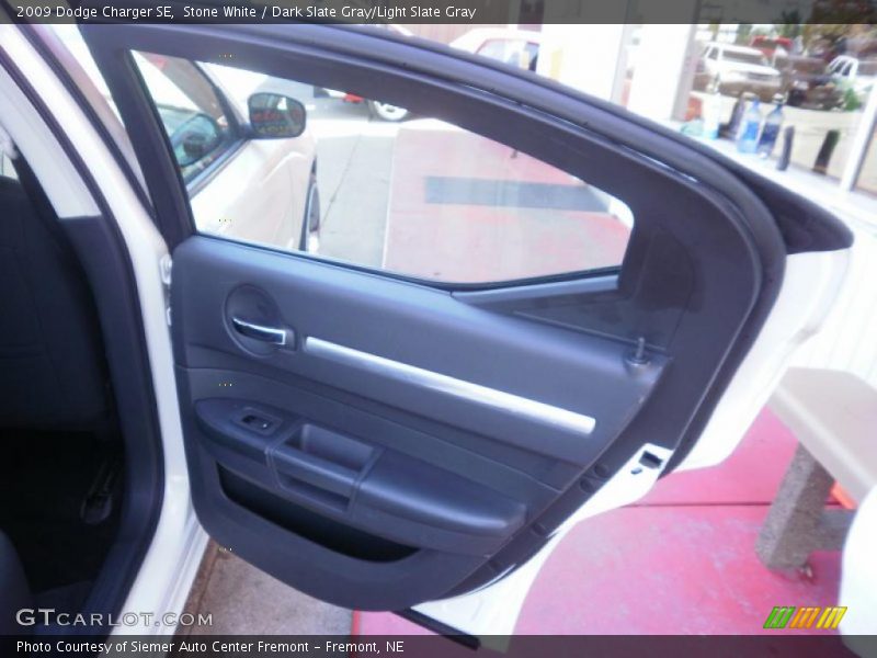 Stone White / Dark Slate Gray/Light Slate Gray 2009 Dodge Charger SE