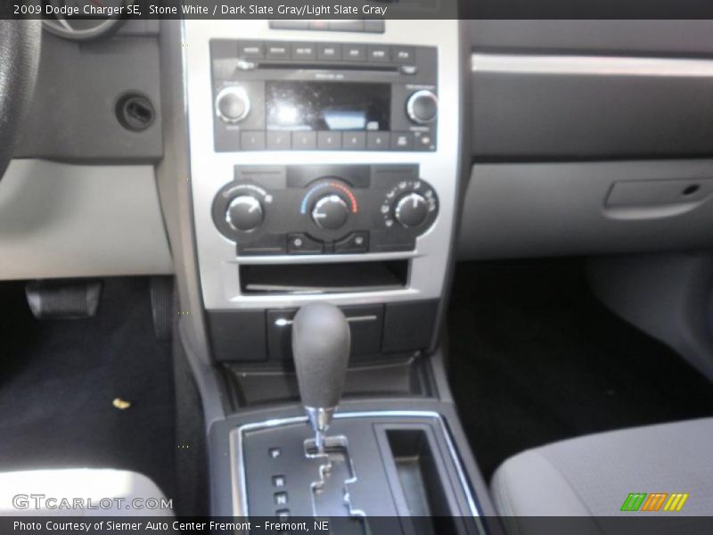 Stone White / Dark Slate Gray/Light Slate Gray 2009 Dodge Charger SE