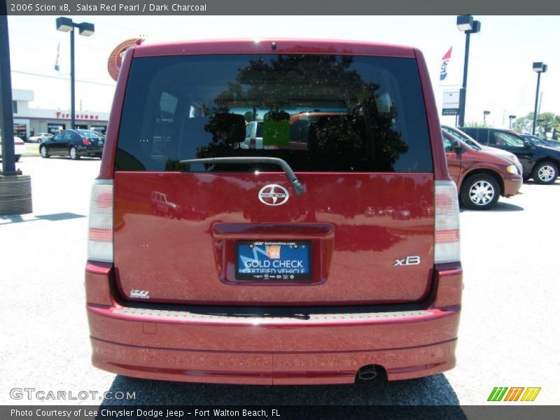 Salsa Red Pearl / Dark Charcoal 2006 Scion xB