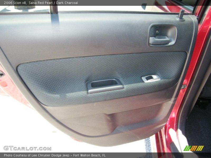 Salsa Red Pearl / Dark Charcoal 2006 Scion xB