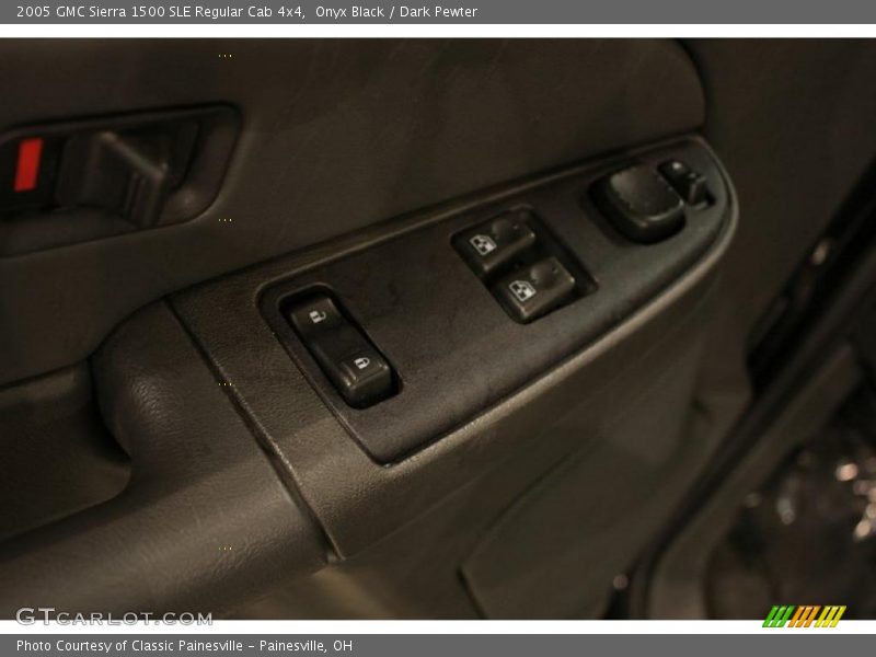 Onyx Black / Dark Pewter 2005 GMC Sierra 1500 SLE Regular Cab 4x4