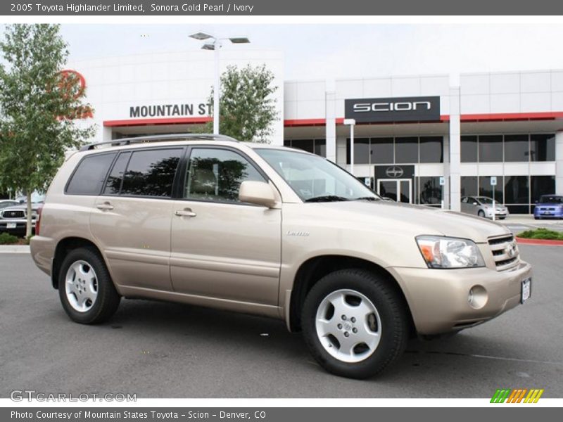 Sonora Gold Pearl / Ivory 2005 Toyota Highlander Limited