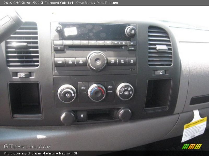 Onyx Black / Dark Titanium 2010 GMC Sierra 1500 SL Extended Cab 4x4