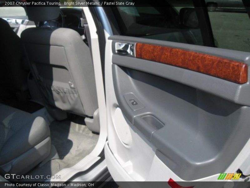 Bright Silver Metallic / Pastel Slate Gray 2007 Chrysler Pacifica Touring