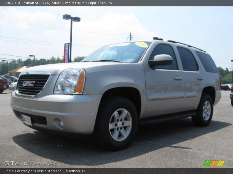 Silver Birch Metallic / Light Titanium 2007 GMC Yukon SLT 4x4