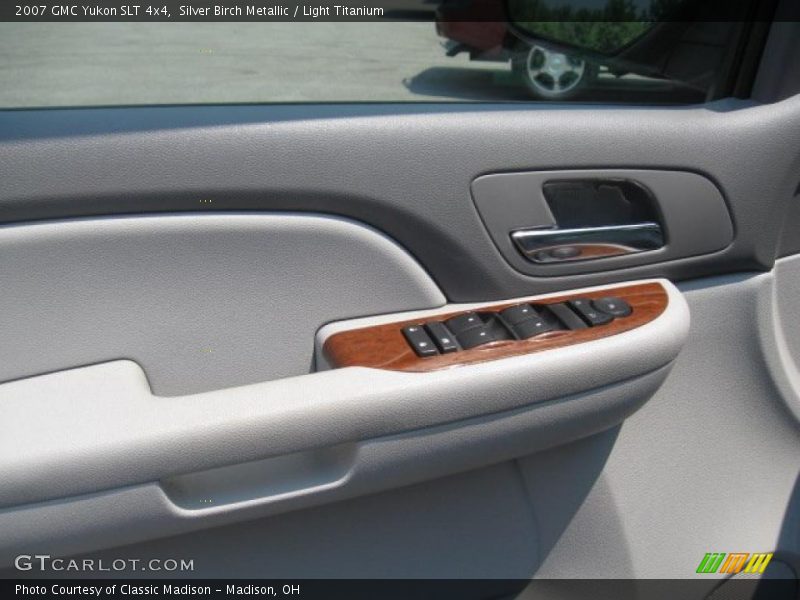 Silver Birch Metallic / Light Titanium 2007 GMC Yukon SLT 4x4