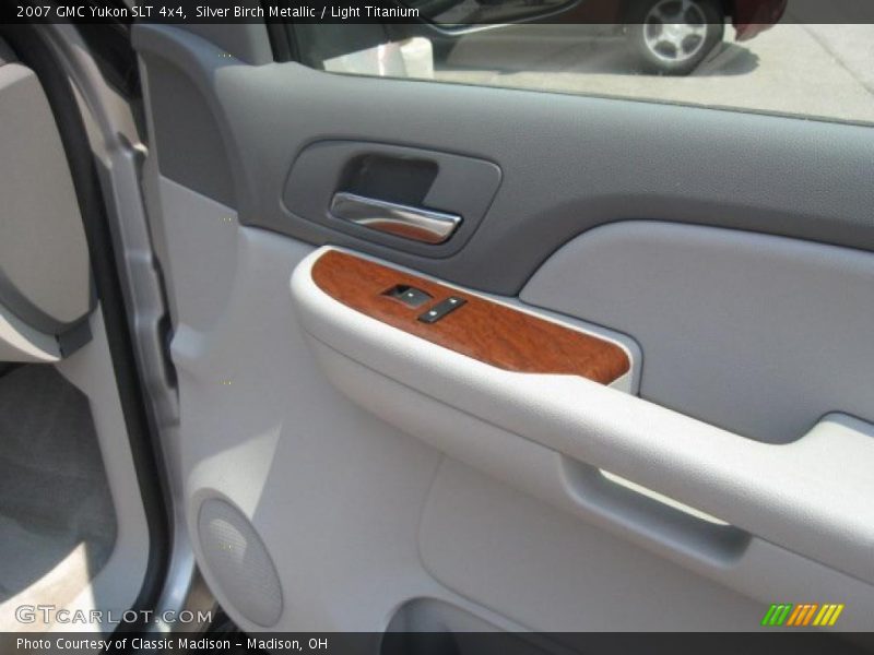 Silver Birch Metallic / Light Titanium 2007 GMC Yukon SLT 4x4