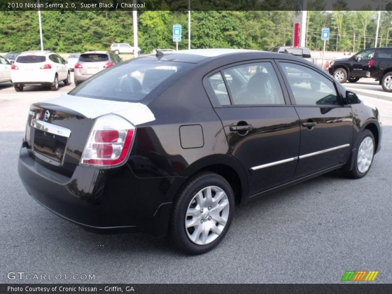 Super Black / Charcoal 2010 Nissan Sentra 2.0