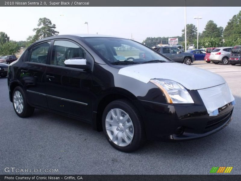 Super Black / Charcoal 2010 Nissan Sentra 2.0
