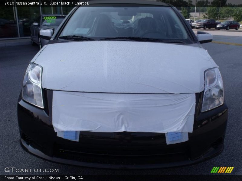 Super Black / Charcoal 2010 Nissan Sentra 2.0