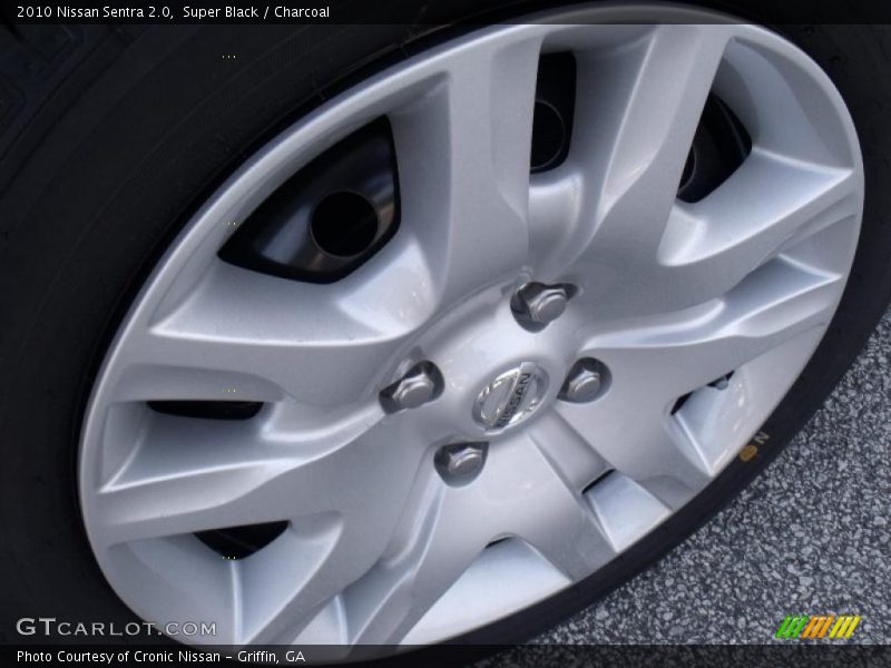 Super Black / Charcoal 2010 Nissan Sentra 2.0