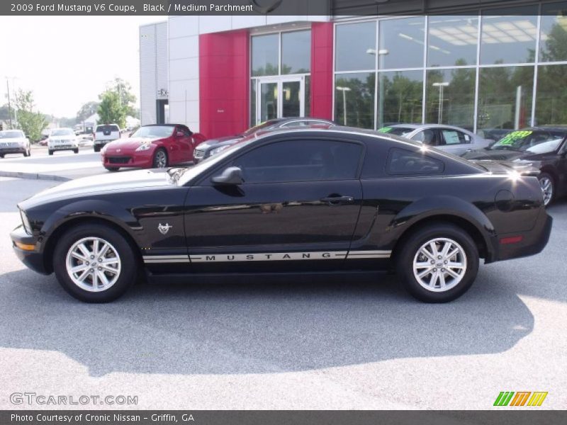 Black / Medium Parchment 2009 Ford Mustang V6 Coupe