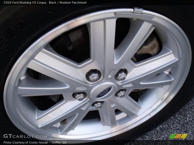 Black / Medium Parchment 2009 Ford Mustang V6 Coupe