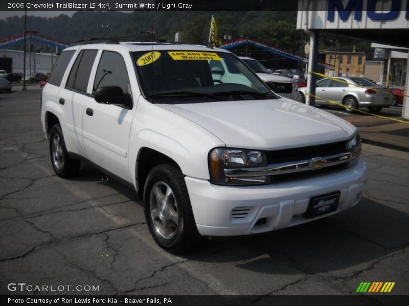 Summit White / Light Gray 2006 Chevrolet TrailBlazer LS 4x4