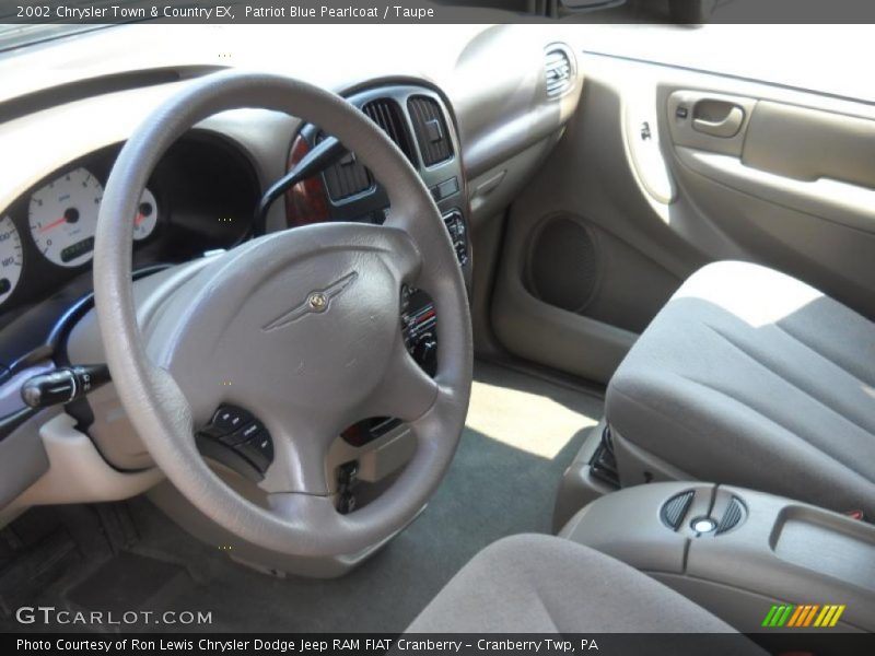 Patriot Blue Pearlcoat / Taupe 2002 Chrysler Town & Country EX